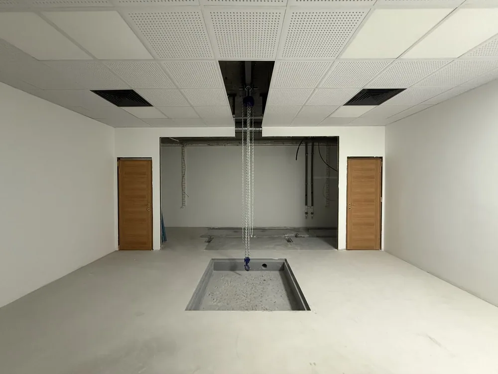 Suspended ceiling and open mounting area — Beykent, İstanbul