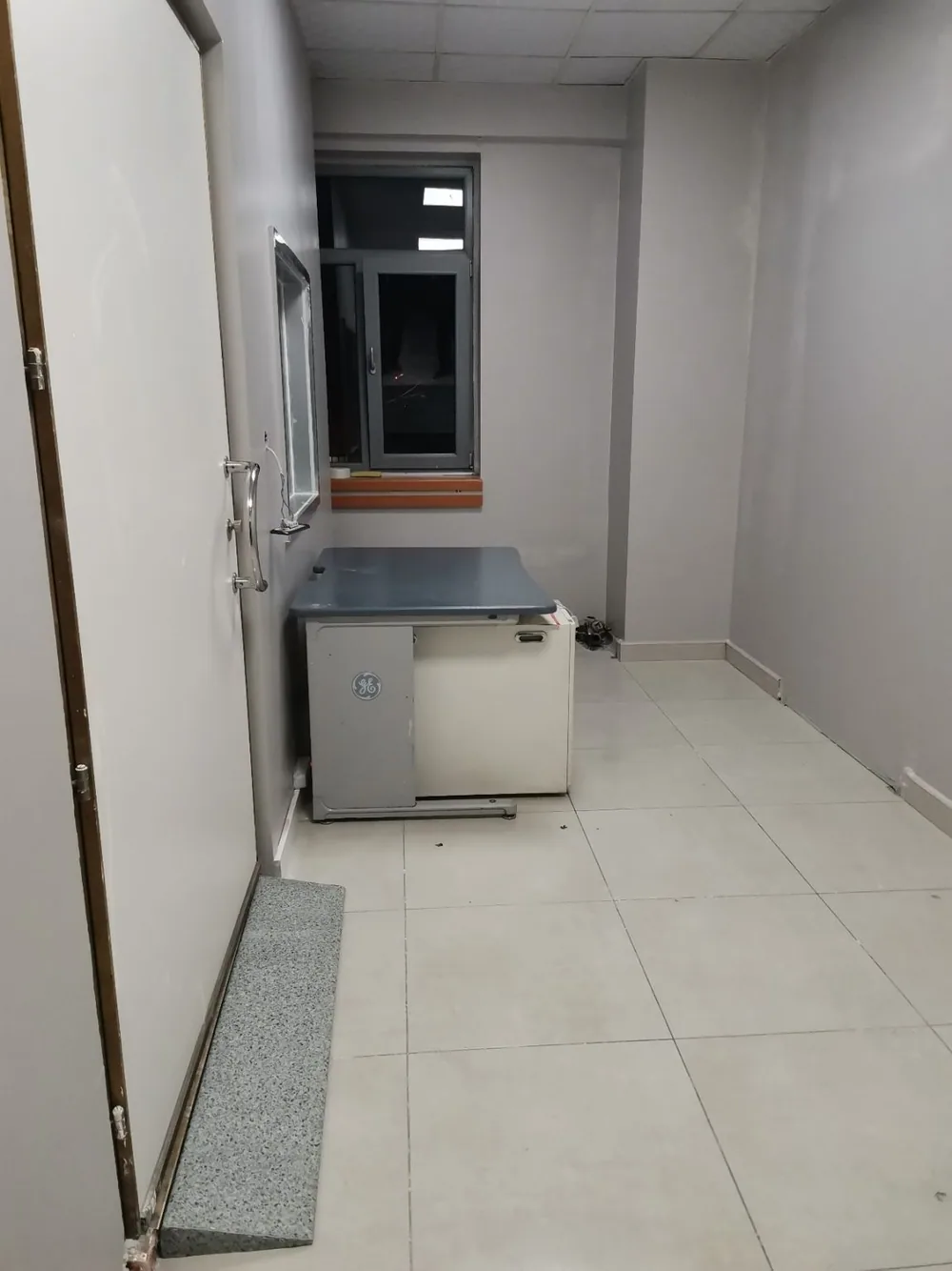 Oda girişindeki geçiş alanı — Kızılay Konya Hastanesi, Türkiye