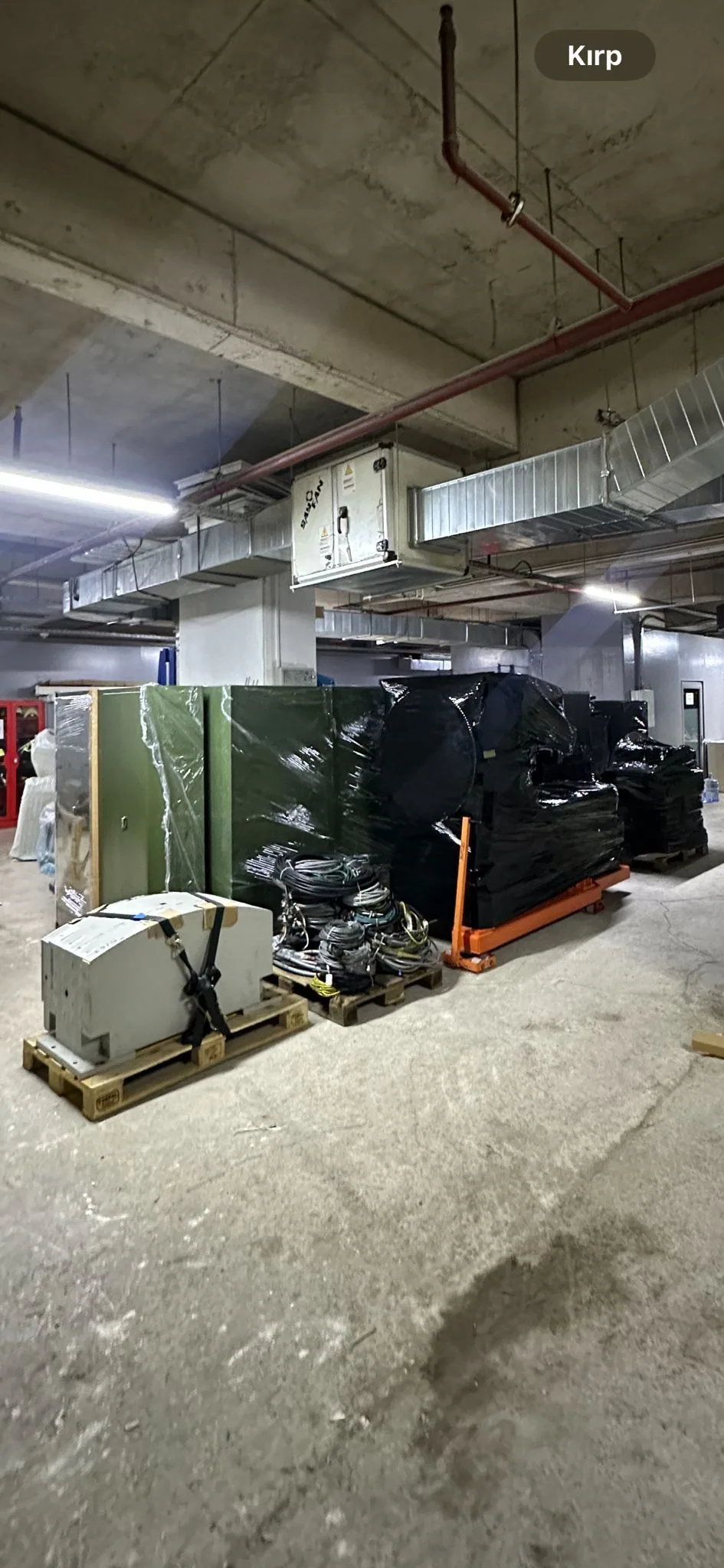 Wrapped components and handling equipment — Medical Park Gebze Hospital, Kocaeli, Turkey