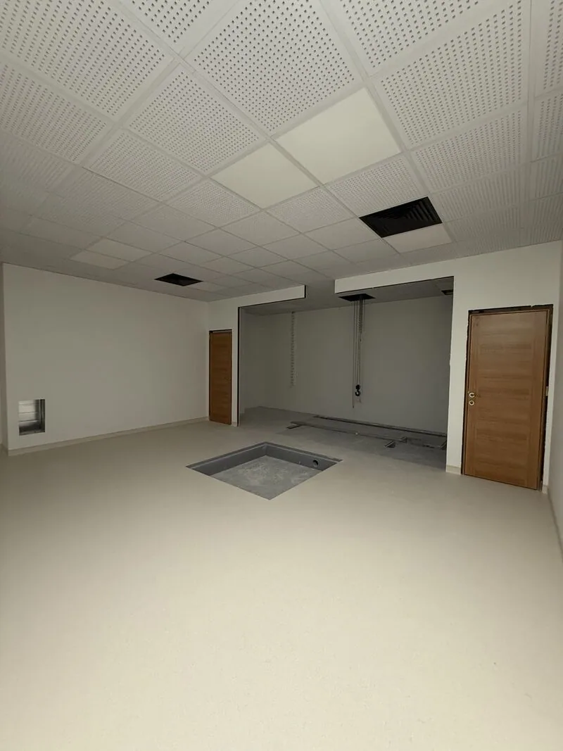 Covered floor, suspended ceiling and mounting opening — Beykent, İstanbul