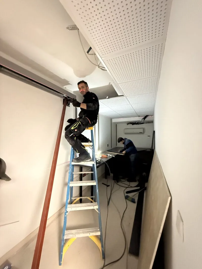 Work on the mechanism above the corridor doorway — Beykent, İstanbul