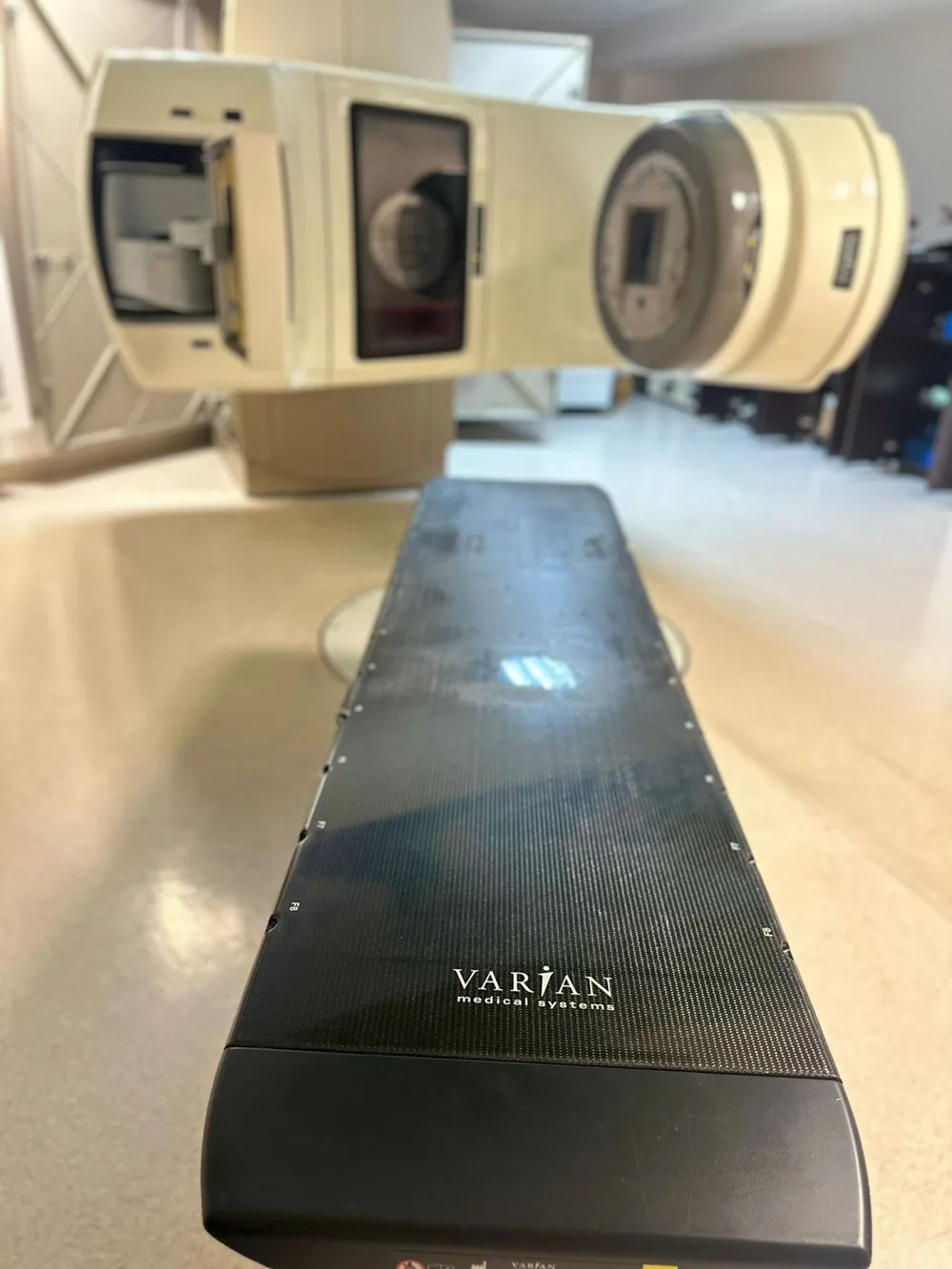 Treatment couch and equipment — Medical Park Gebze Hospital, Kocaeli, Turkey