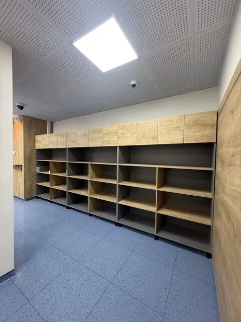 Open shelving installed along the wall — Eskişehir