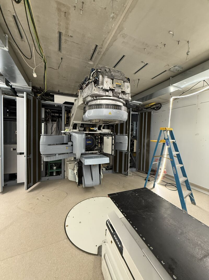 LINAC gantry with its outer covers removed — Argenteuil